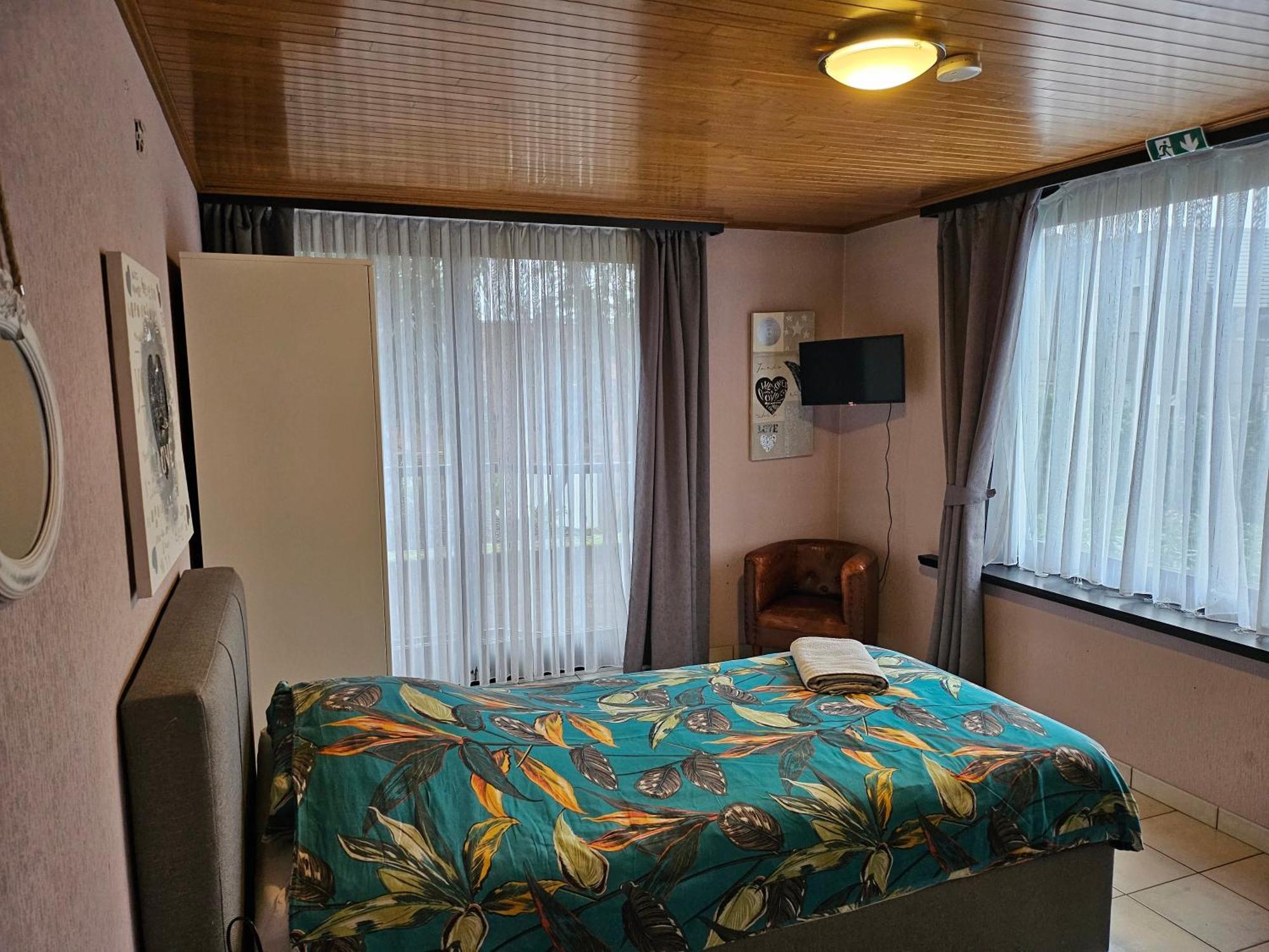 Homestay Gent-Merelbeke Self Check-In Service Melle Zimmer foto
